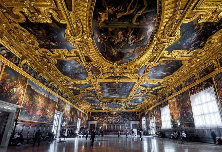 Venice: Doge's Palace Guided Tour with Optional Gondola Ride - Inside the Doge’s Palace