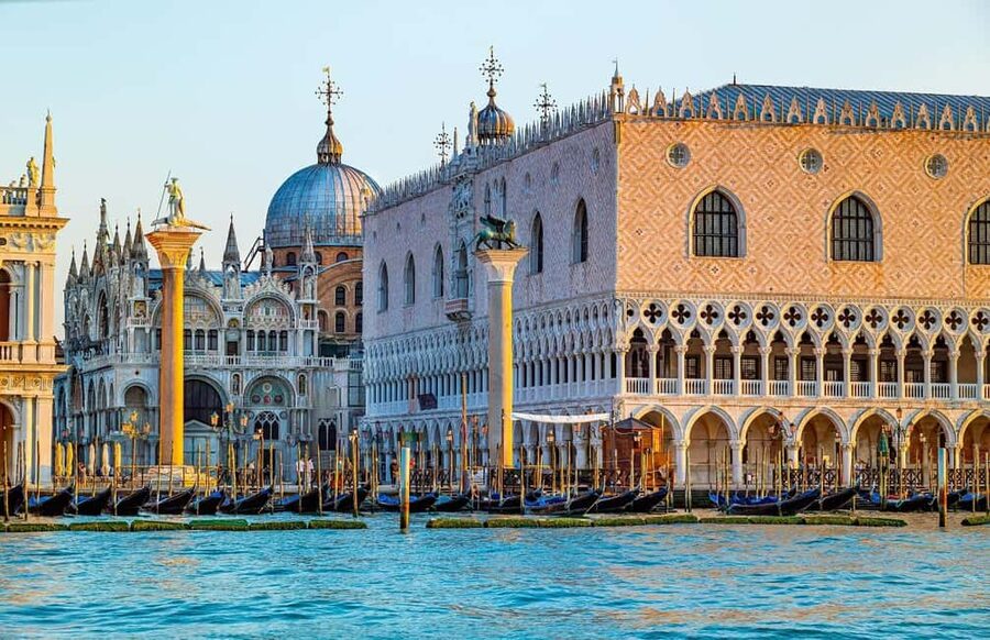 Venice: Doge's Palace Guided Tour with Optional Gondola Ride - The New Prisons and Venice’s harsher side