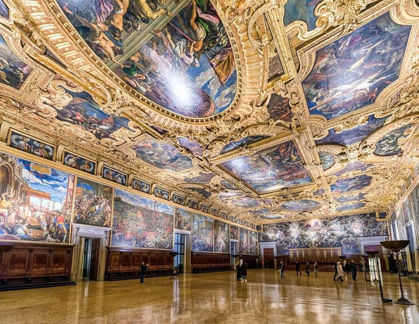 Venice: Doge's Palace Guided Tour with Optional Gondola Ride - Optional gondola ride on the Grand Canal