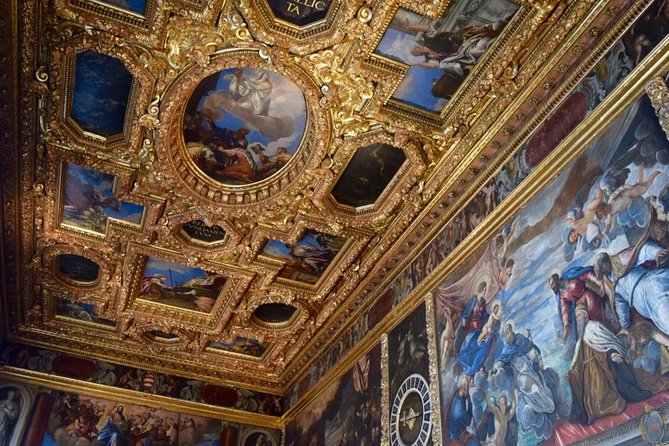 Venice: Doge’s Palace Prisons & Secret Itineraries Guided Tour - Climb to the Piombi Prison beneath the lead roof