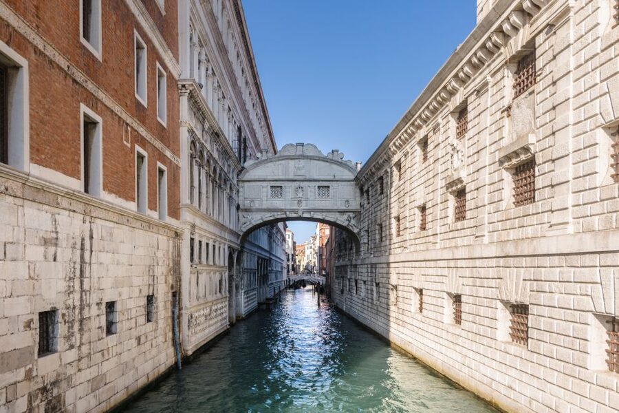 Venice: Doge's Palace Skip-the-Line Ticket with Guidebook - The VR history gallery: a visual change of pace