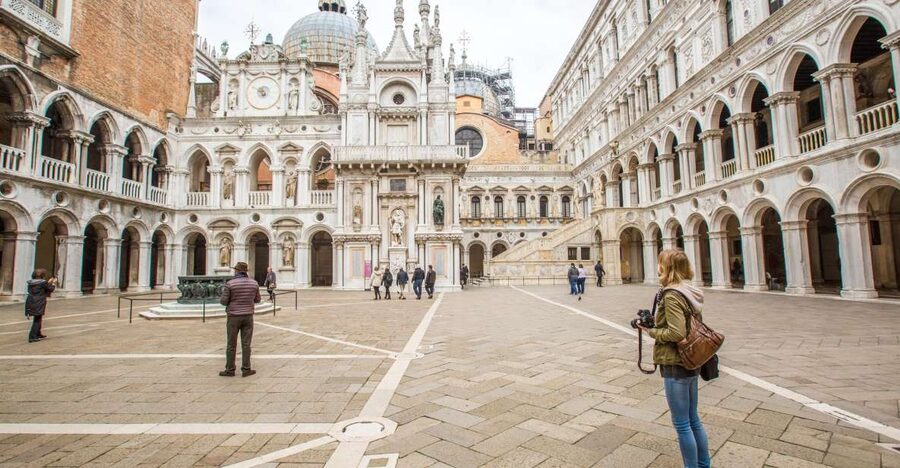 Venice: Doge's Palace Skip-the-Line Tour with Prisons - Key points before you book