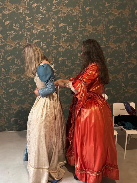 Venice: Dress-Up Experience - Practical details before you book