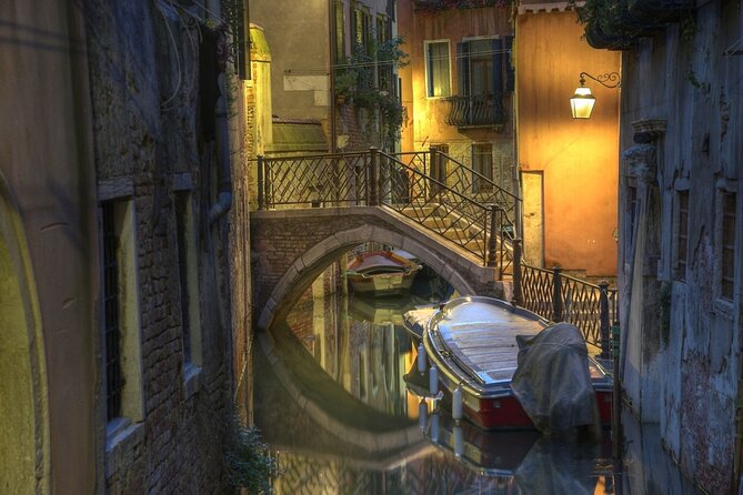 Venice Ghost Stories, Legends and Anecdotes Tour - Calle dei Assassini and Campo San Beneto