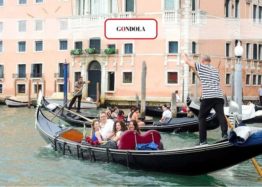 Venice: Grand Canal by Gondola with Live Commentary - At a glance
