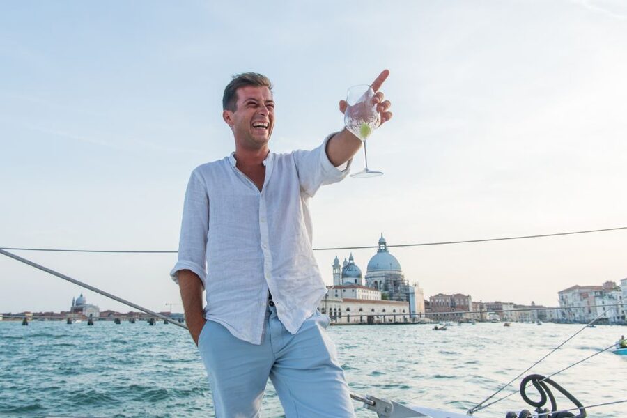 Venice: Lagoon Catamaran Cruise with Music and Drinks - Returning by Sant’Elena and the Biennale gardens
