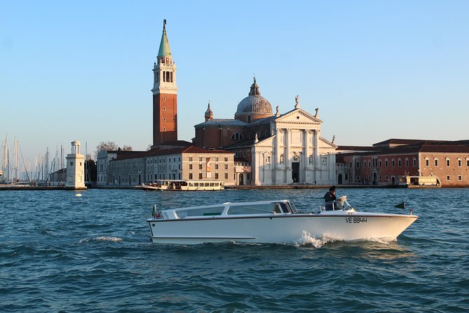 Venice Marco Polo Airport Link Arrival Transfer - Venice begins at the airport dock