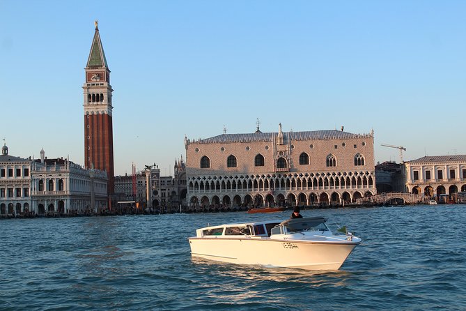 Venice Marco Polo Airport Private Arrival Transfer via Motorboat - At a glance