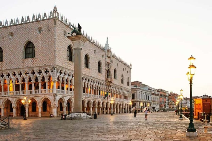 Venice: Murano and Burano Half-Day Lagoon Trip - FAQ
