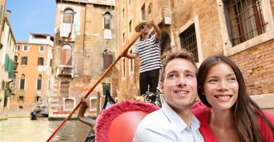 Venice: Private Gondola Ride - At a glance