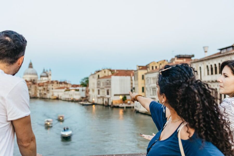 Venice: Private Tour with a Local Guide - Who should book this walk?