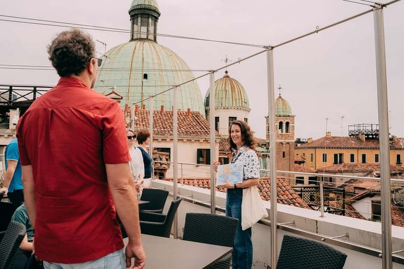 Venice: Rooftop Terraces Tour with Prosecco - Who will enjoy this walk, and who should skip it?