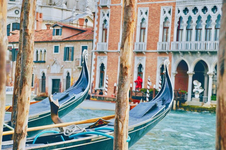 Venice: Shared Gondola Ride through the Lagoon City - FAQ