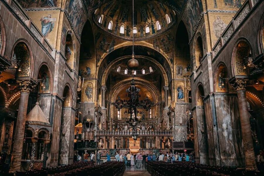 Venice: St Mark's Basilica Small-Group Tour with Terrace - Meeting your guide and getting ready