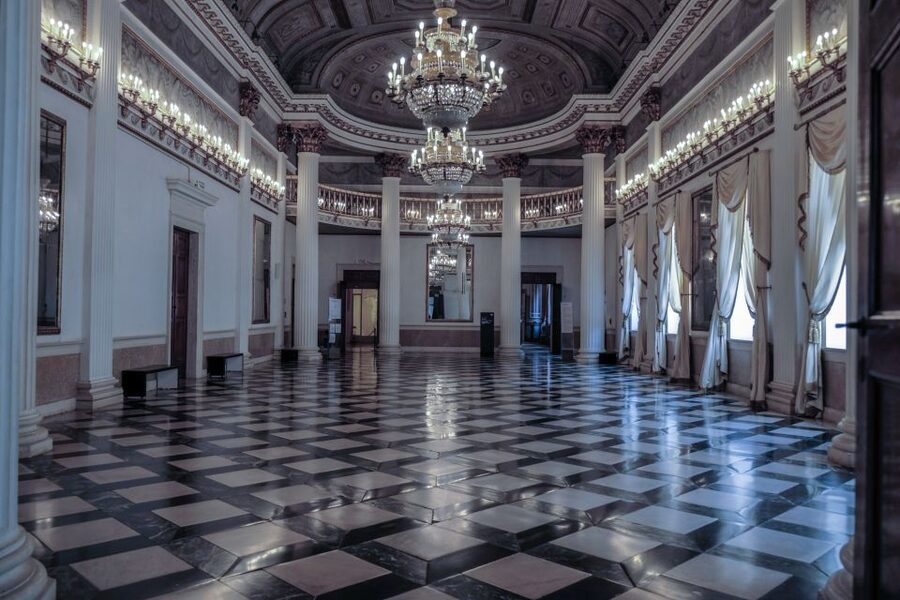 Venice: St. Mark's City Pass with Doge's Palace Entry - Use the square museums to round out the visit