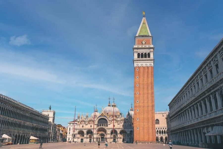 Venice: St. Mark's, Doges Palace, Rialto, and Gondola Tour - FAQ