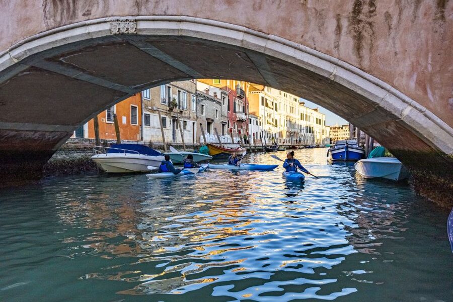 Venice: Sunset Kayak Tour in the Canals - Who will get the most from this paddle