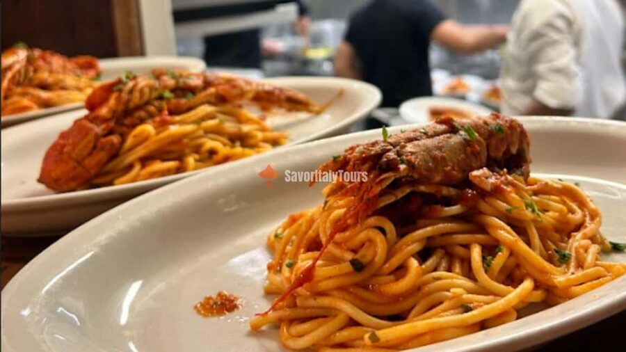 Venice: Sunset Walking Tour with Food and Wine Tastings - Start With Cicchetti, Not a Full Dinner