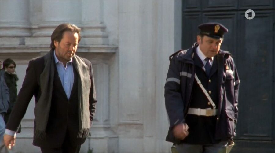 Venice: The Footsteps of Commissario Brunetti Walking Tour - Is $157 worth it for two hours?