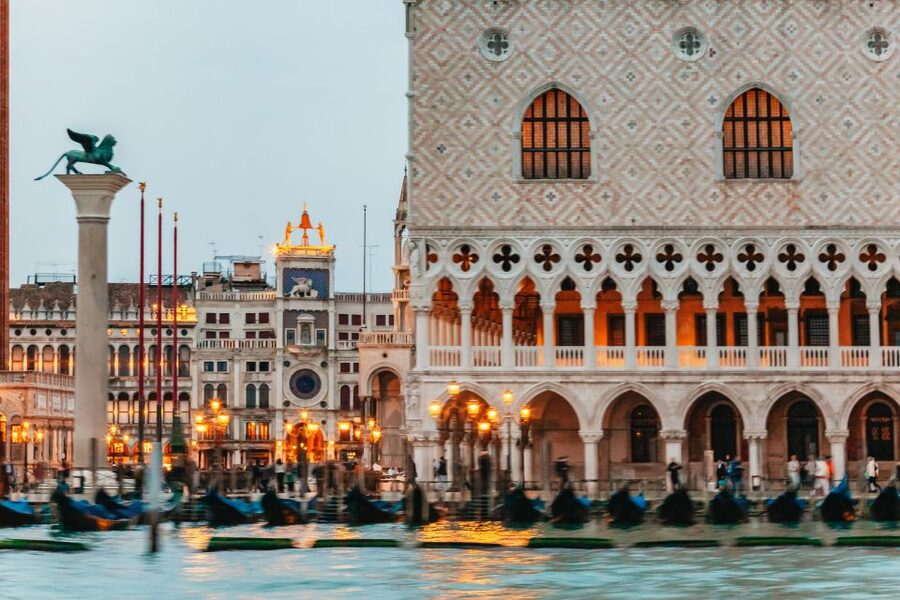 Venice: The Ghost & Legends Walking Tour - Should you book the Venice Ghost & Legends Walking Tour?