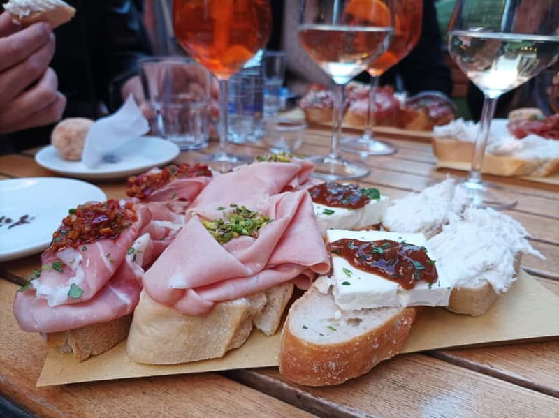 Venice: The Ultimate Food Tour with Wine & Spritz - What the food may include