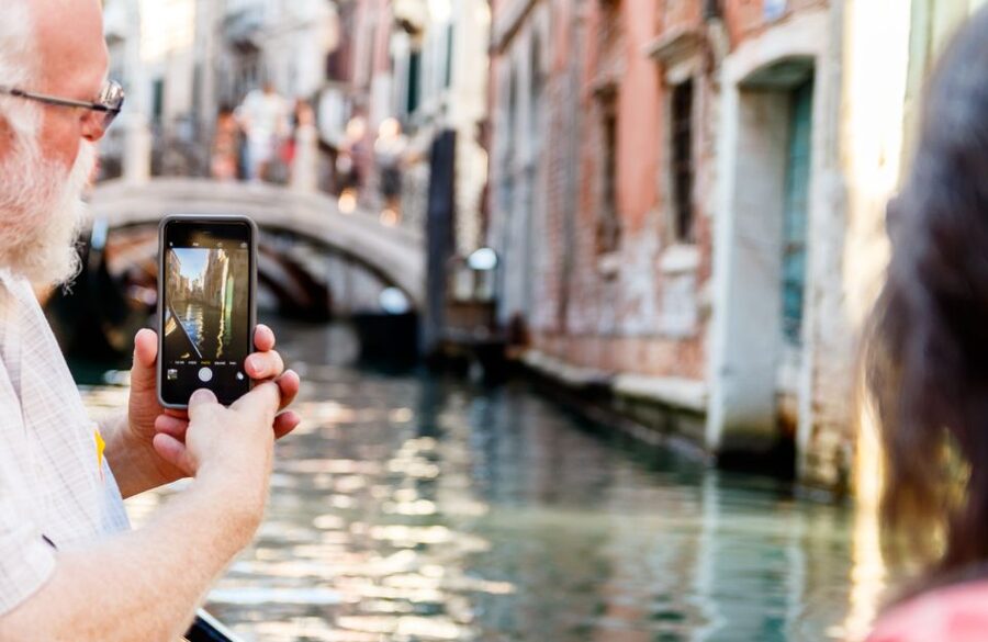 Venice: Traditional Shared Gondola Ride - A quiet ride, not a narrated tour