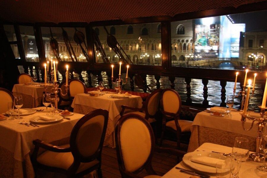 Venice: Venetian Lagoon Tour and Galleon Dinner - Boarding Near the Museo Navale