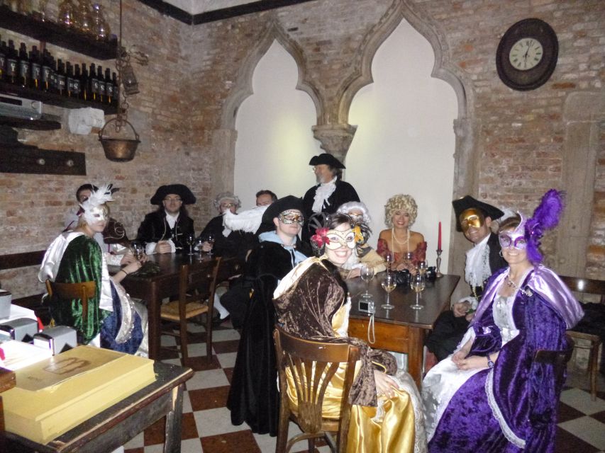 Venice: Venetian Style Carnival Pub Crawl - Is $93 fair value?