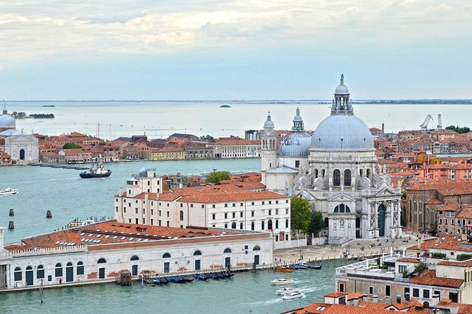 Venice Walking Tour and Gondola Ride - Who should book this Venice combination?