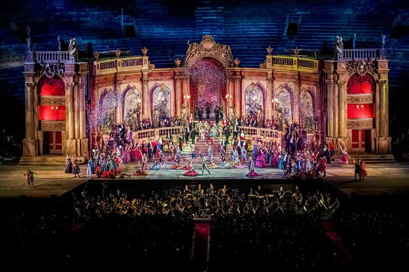 Verona: Arena di Verona Opera Ticket - FAQ