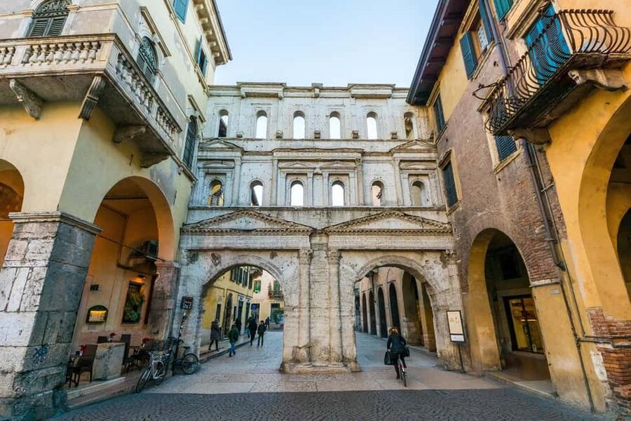 Verona: City Walking Tour with Cable Car & Wine Aperitif - Is $81 a fair price?