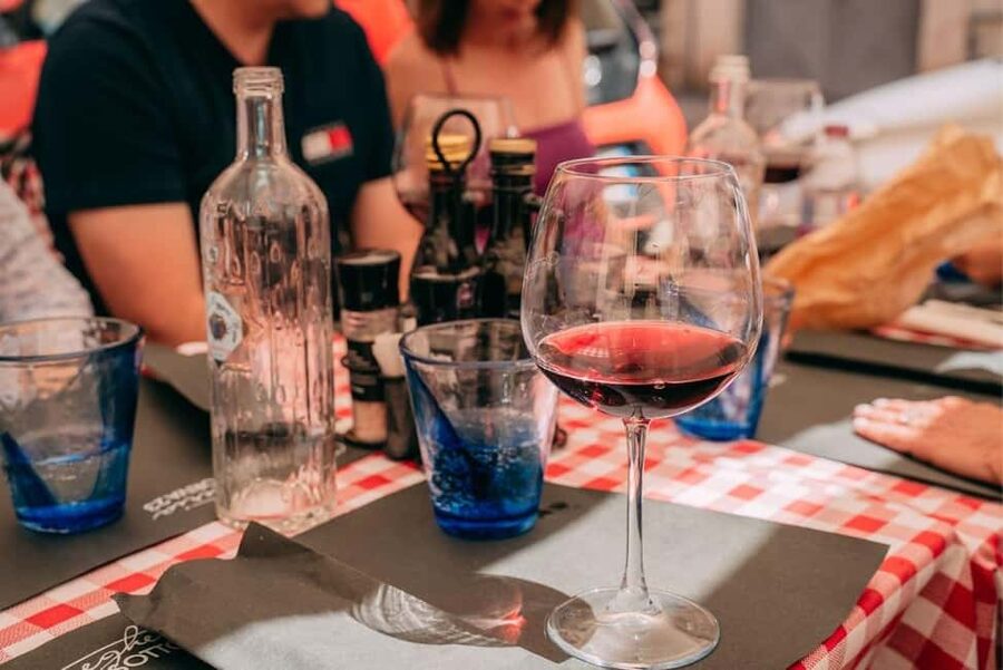 Verona: Food and Wine Tasting Walking Tour - Should you book it?