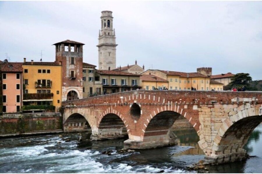 Verona: Highlights and Hidden Gems Walking Tour - FAQ