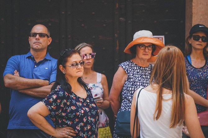 Verona Highlights Walking Tour in Small-group - What the small-group format adds